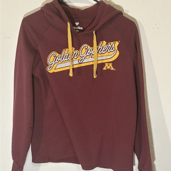 Minnesota Gophers Womens Hoodie Medium Maroon Gold Fanatics Sweatshirt NCAA New - Picture 1 of 3